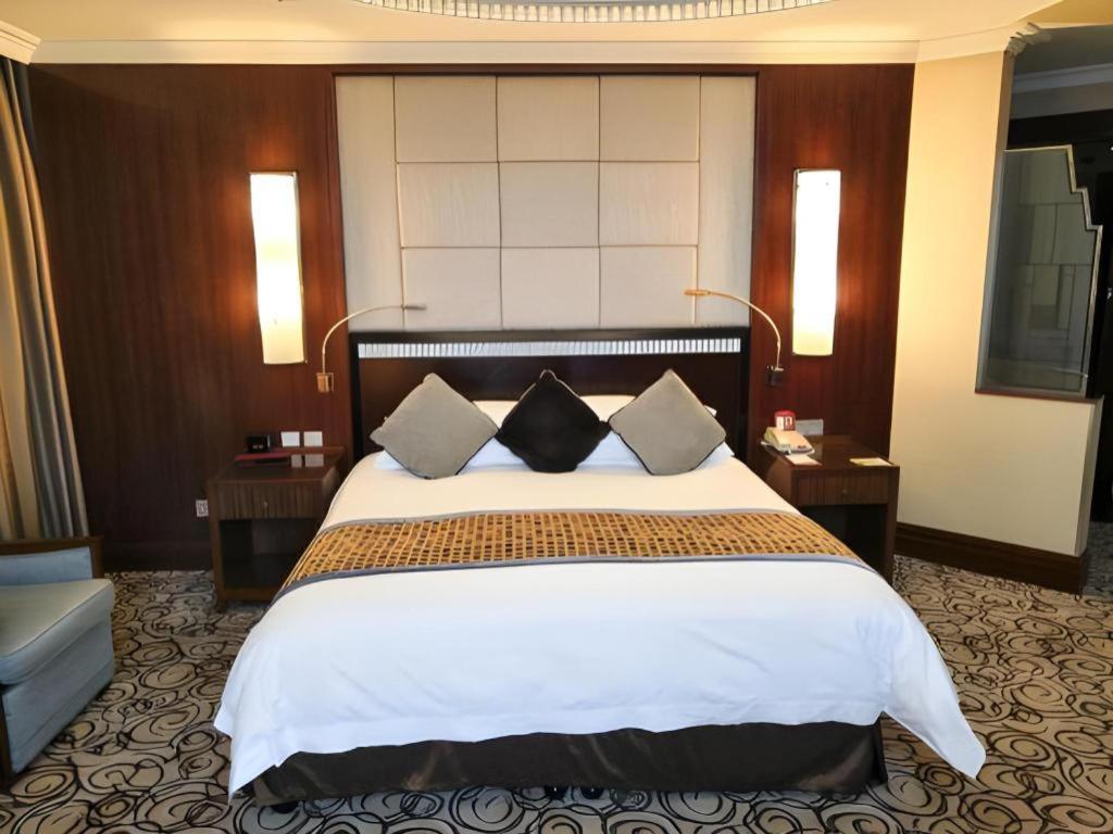 แกรนด์ โซลุกซ์ ซองยู โฮเต็ล Hotel เซี่ยงไฮ้ ภายนอก รูปภาพ