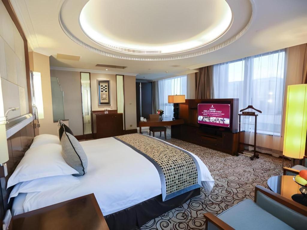 แกรนด์ โซลุกซ์ ซองยู โฮเต็ล Hotel เซี่ยงไฮ้ ภายนอก รูปภาพ