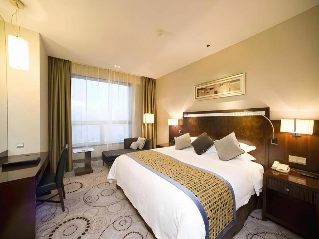 แกรนด์ โซลุกซ์ ซองยู โฮเต็ล Hotel เซี่ยงไฮ้ ภายนอก รูปภาพ
